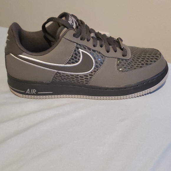 Gray Nike Air Force 1 - Picture 2 of 4